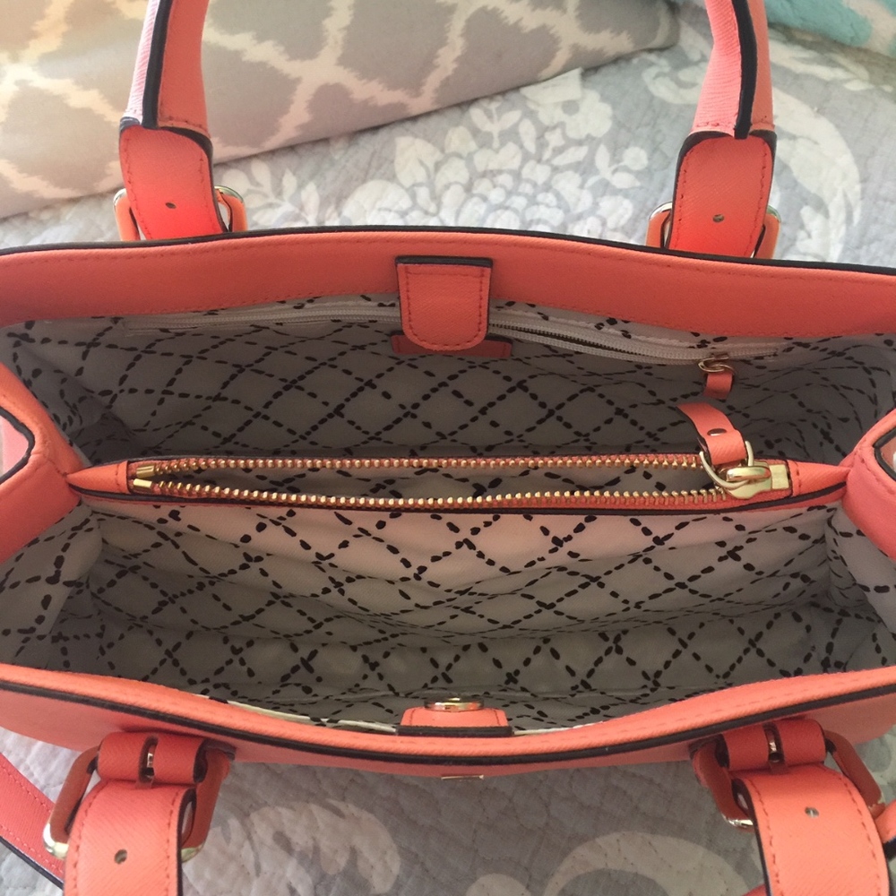 EUC Kate Spade Cove Street Provence in Guava - Picture 7 of 8